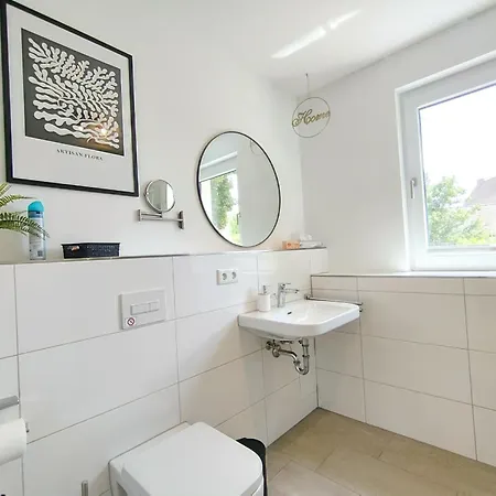 Cityvibe Apartment Fuer Bis Zu 4 Erlangen Exterior photo
